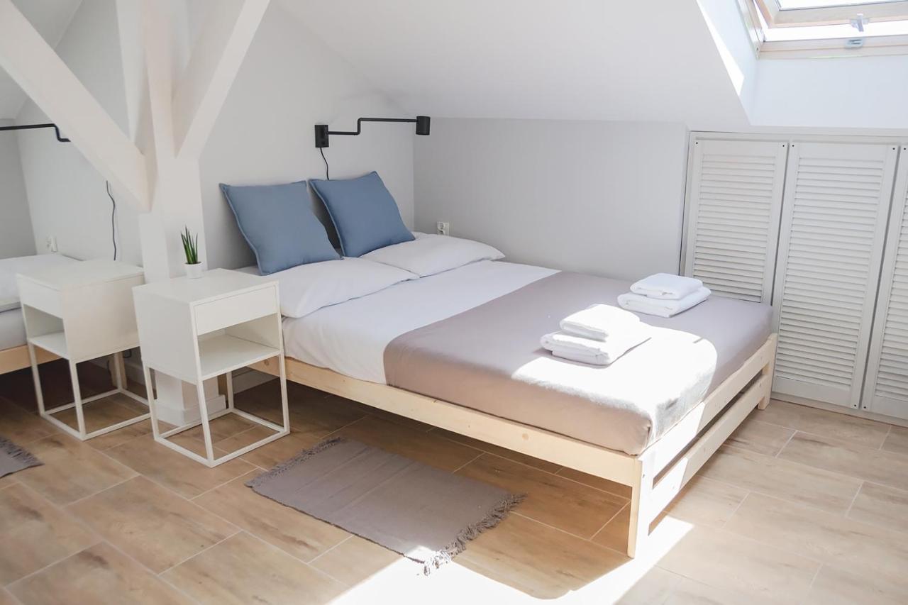 Apart Hostel S8 Blizne Jasinskiego Экстерьер фото