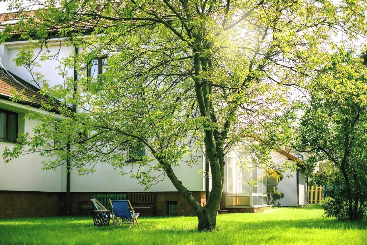 Apart Hostel S8 Blizne Jasinskiego Экстерьер фото