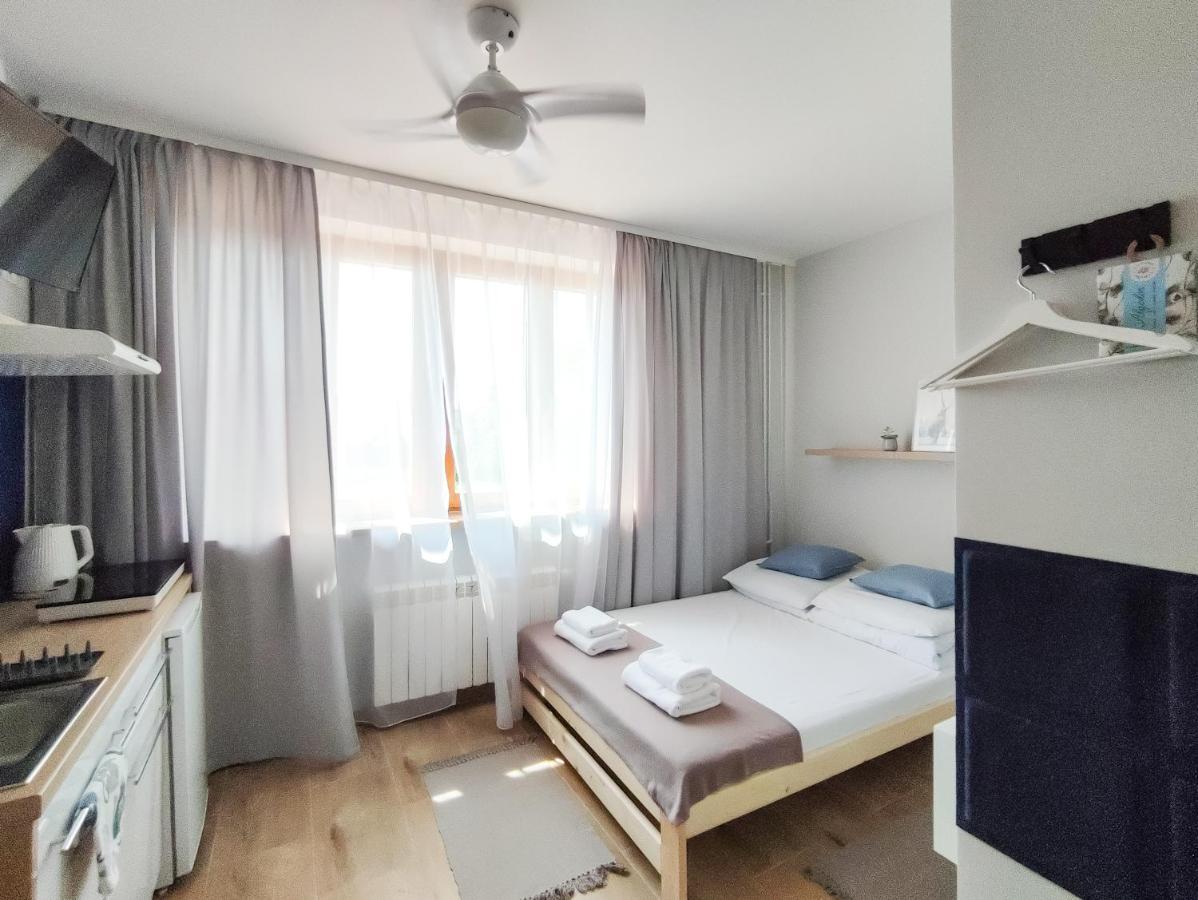 Apart Hostel S8 Blizne Jasinskiego Экстерьер фото