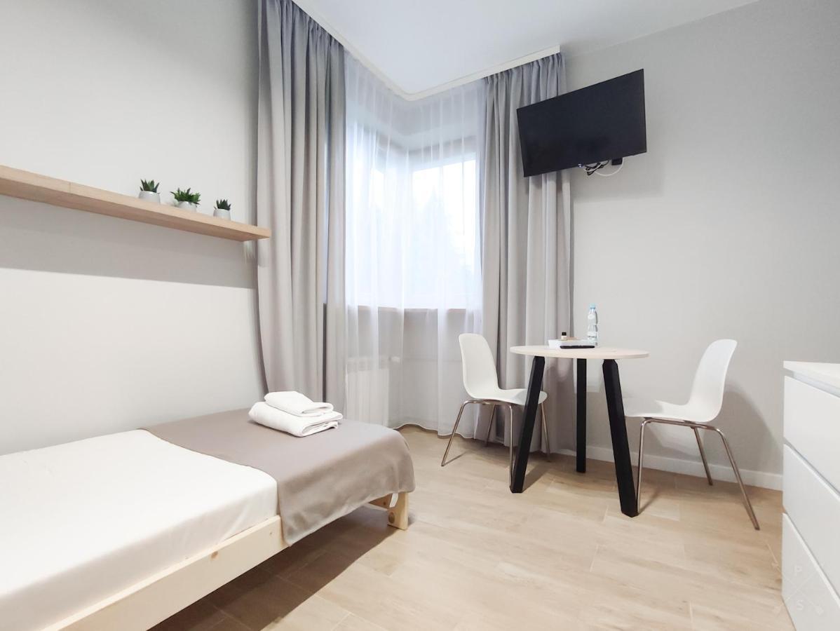 Apart Hostel S8 Blizne Jasinskiego Экстерьер фото