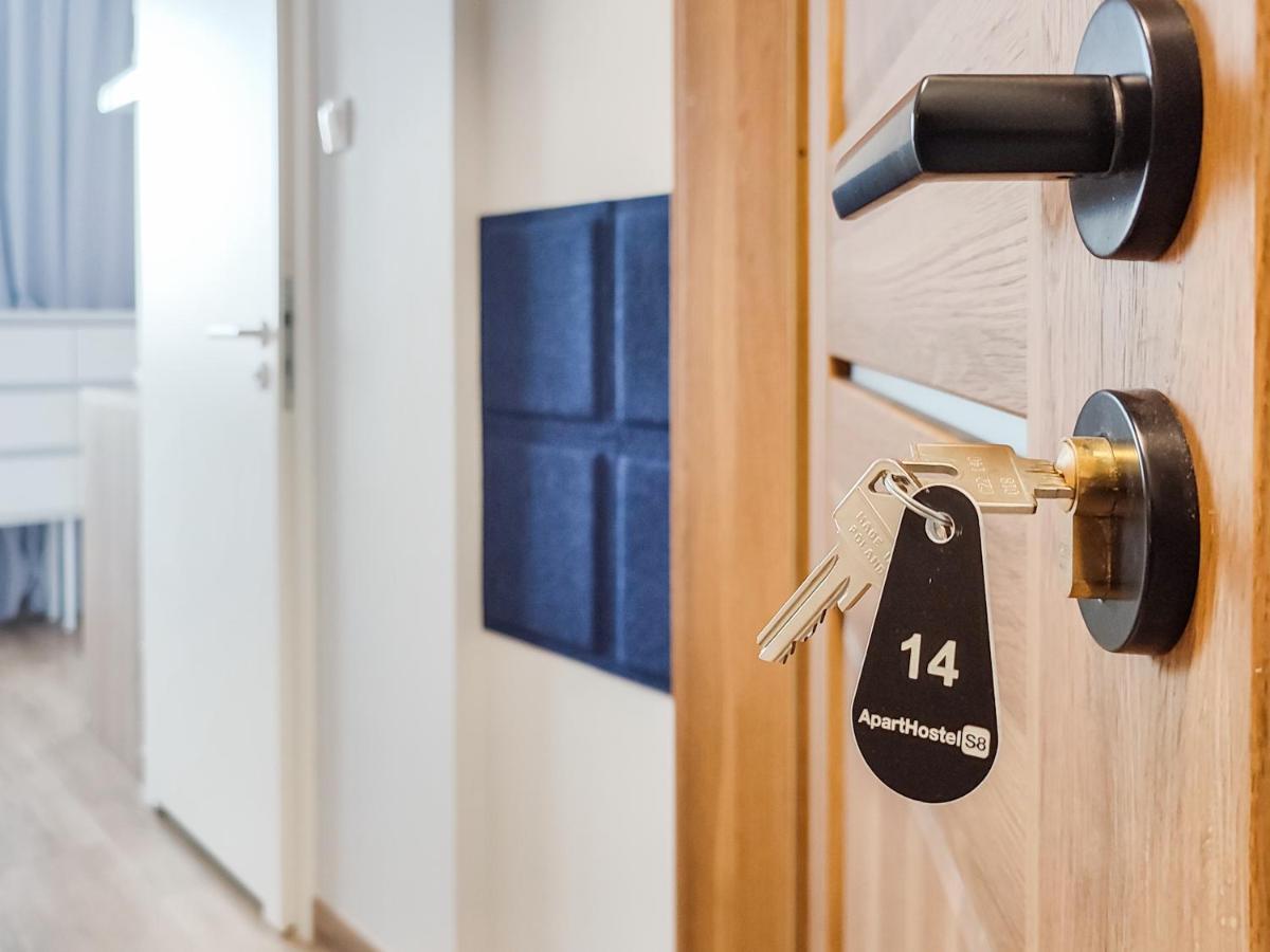 Apart Hostel S8 Blizne Jasinskiego Экстерьер фото