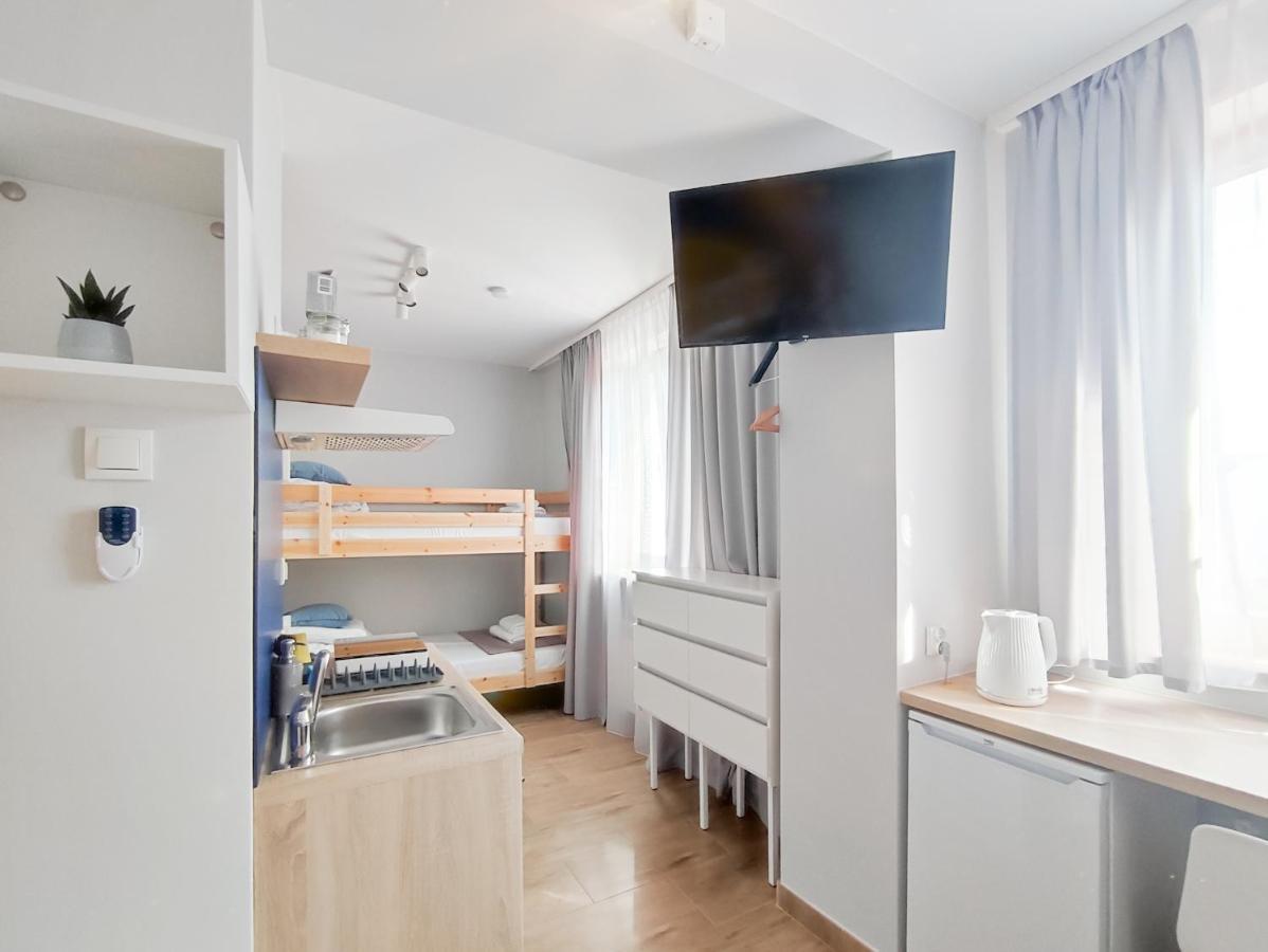 Apart Hostel S8 Blizne Jasinskiego Экстерьер фото