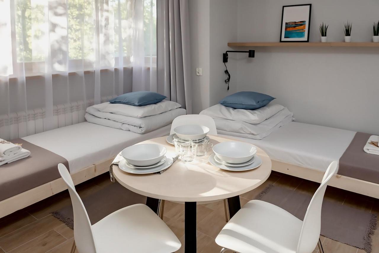 Apart Hostel S8 Blizne Jasinskiego Экстерьер фото